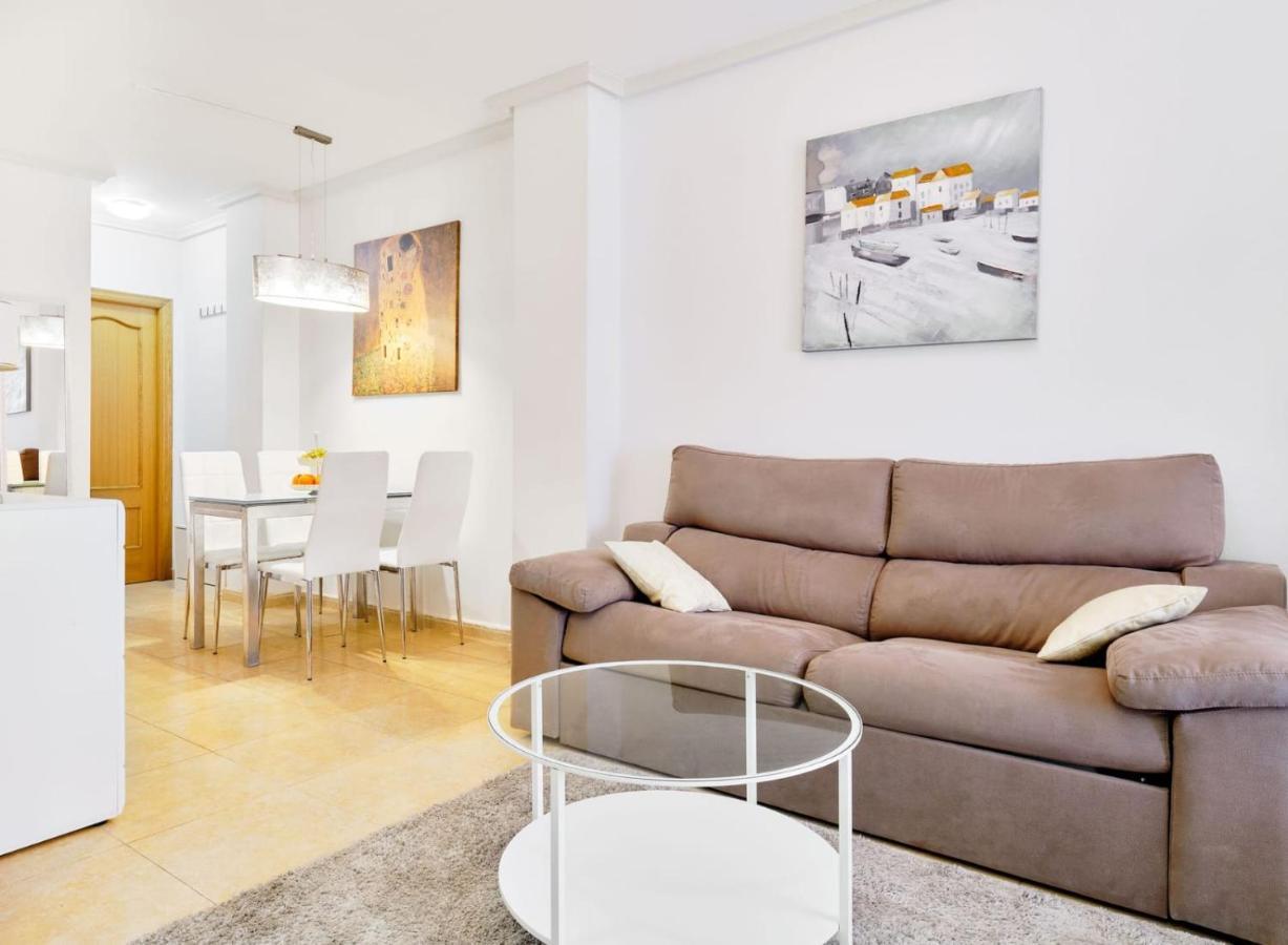 Almudena Playa Del Cura En Torrevieja Apartment Luaran gambar